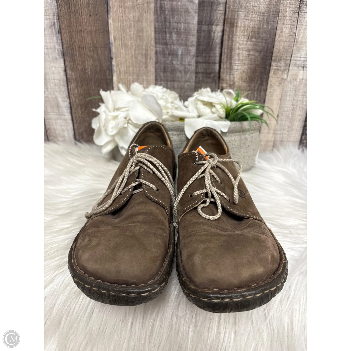 Shoes Flats By Born In Brown, Size: 8