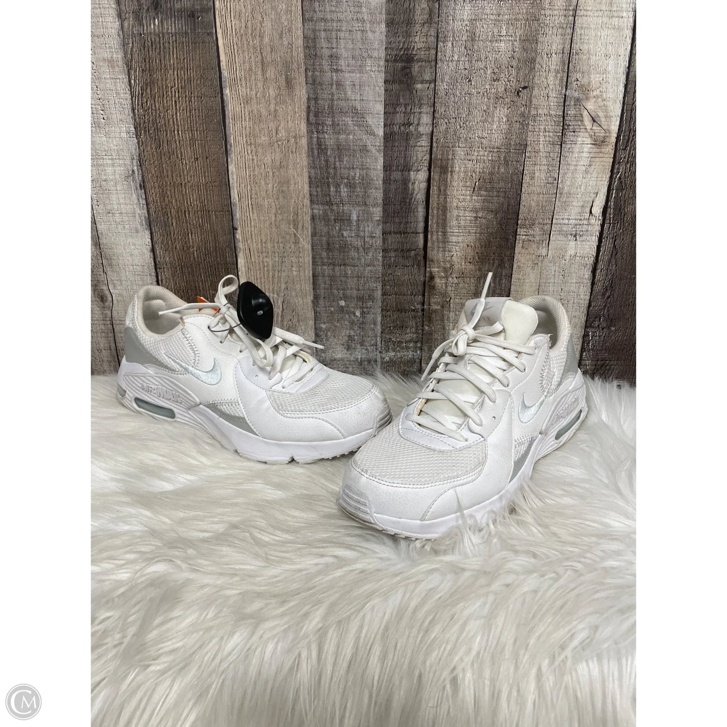 Shoes Athletic By Nike In White, Size: 10