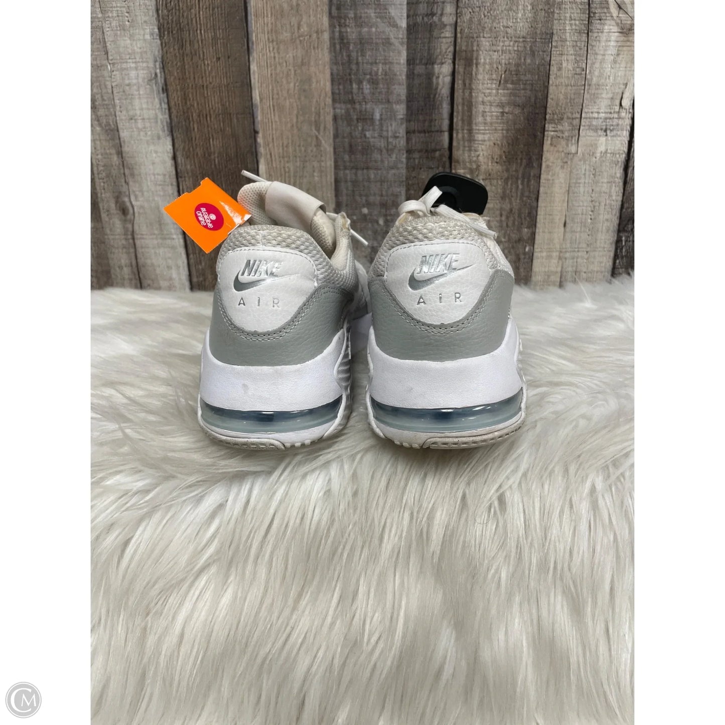 Shoes Athletic By Nike In White, Size: 10