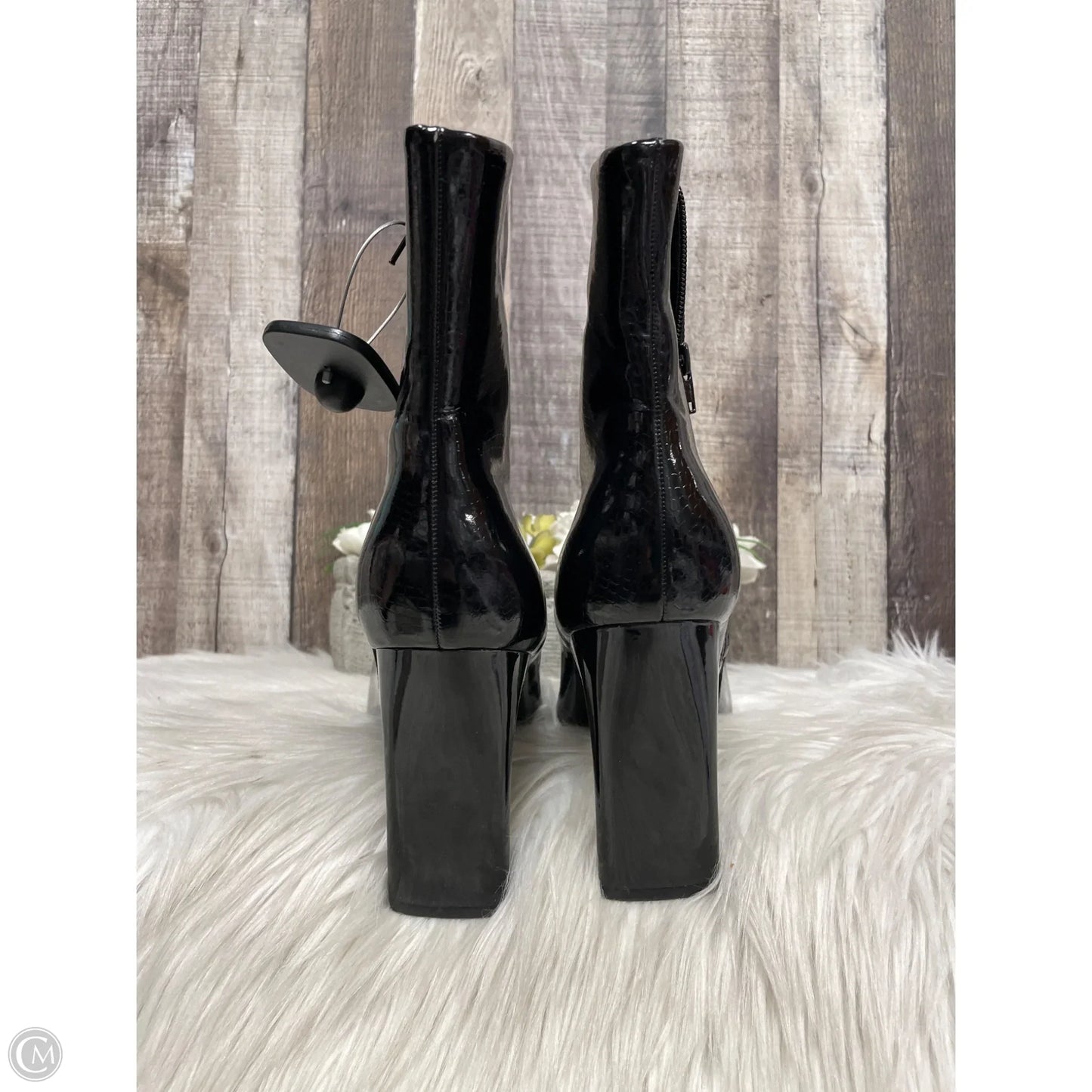 Boots Ankle Heels By Vaneli In Black, Size: 9.5