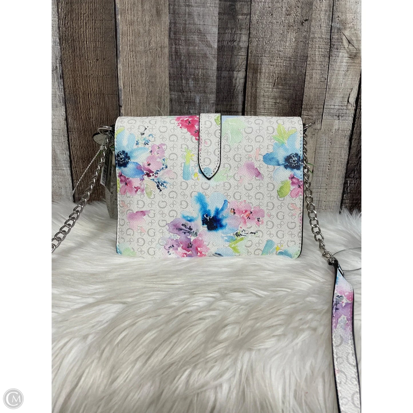 Crossbody By Guess, Size: Medium