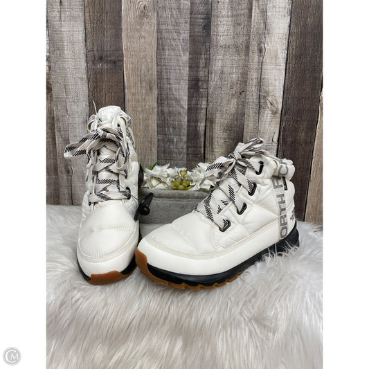 Boots Snow By The North Face In Ivory, Size: 11