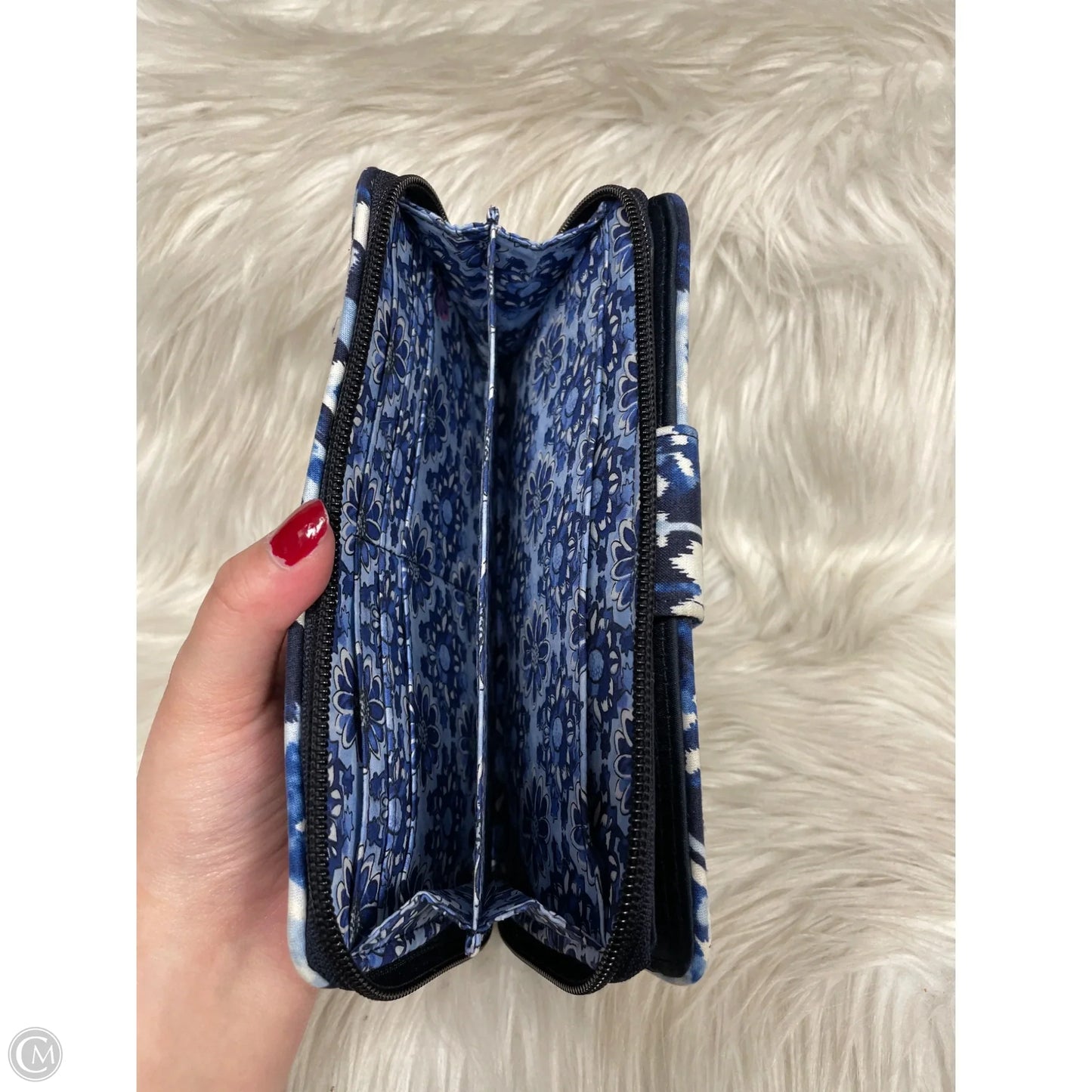 Wallet By Vera Bradley, Size: Medium