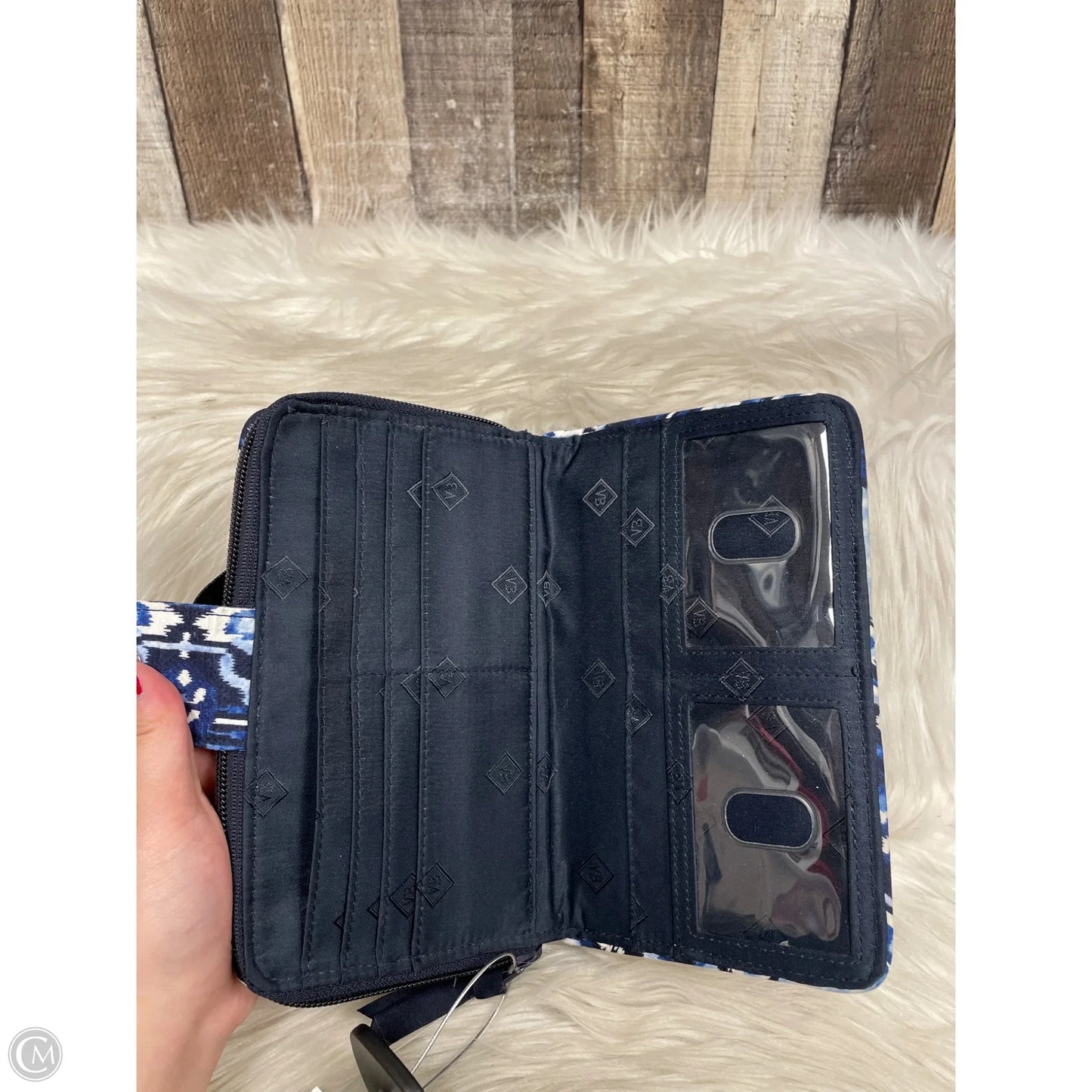 Wallet By Vera Bradley, Size: Medium