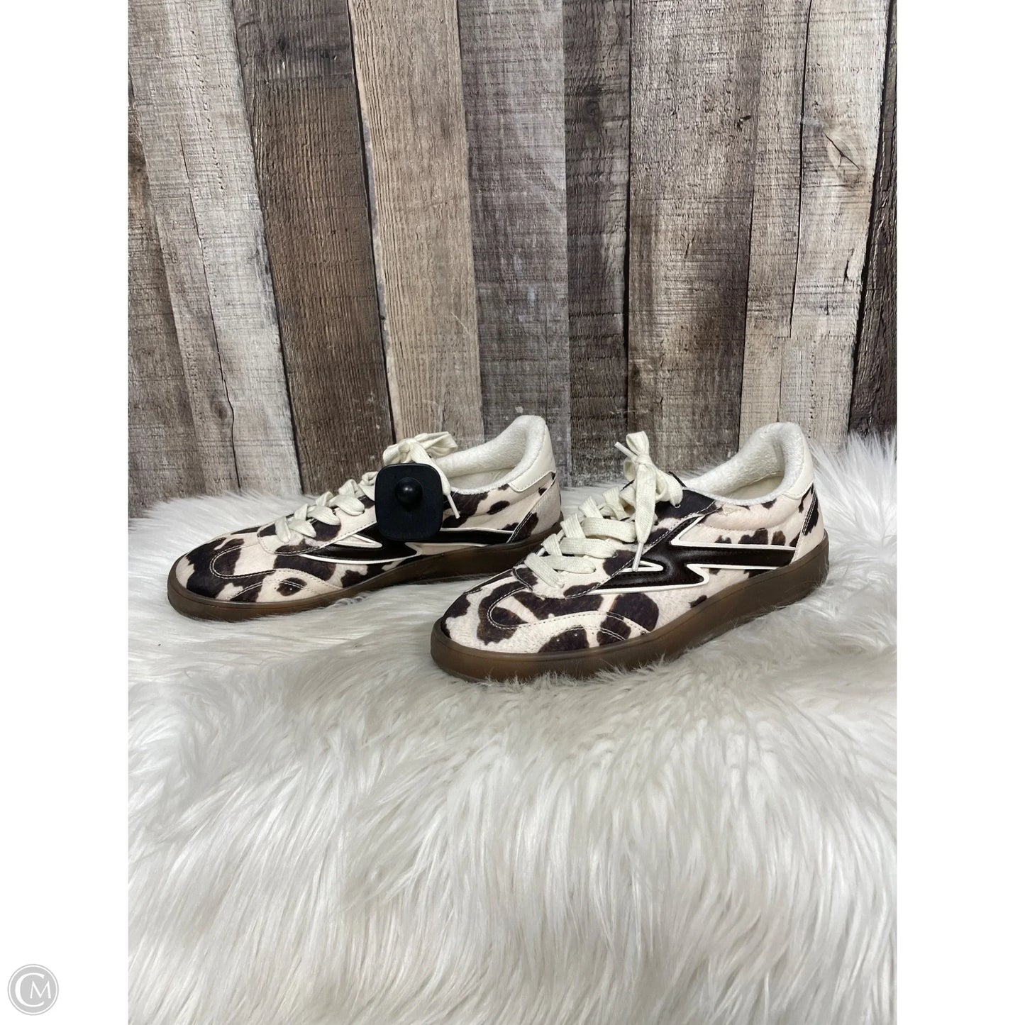 Shoes Sneakers By Madden Girl In Animal Print, Size: 8