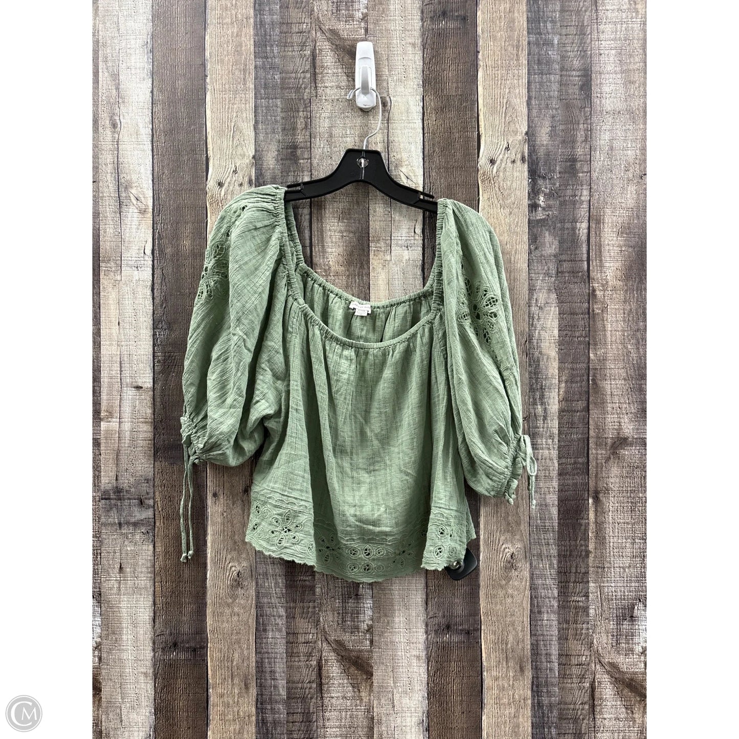 Top Short Sleeve By American Eagle In Green, Size: S