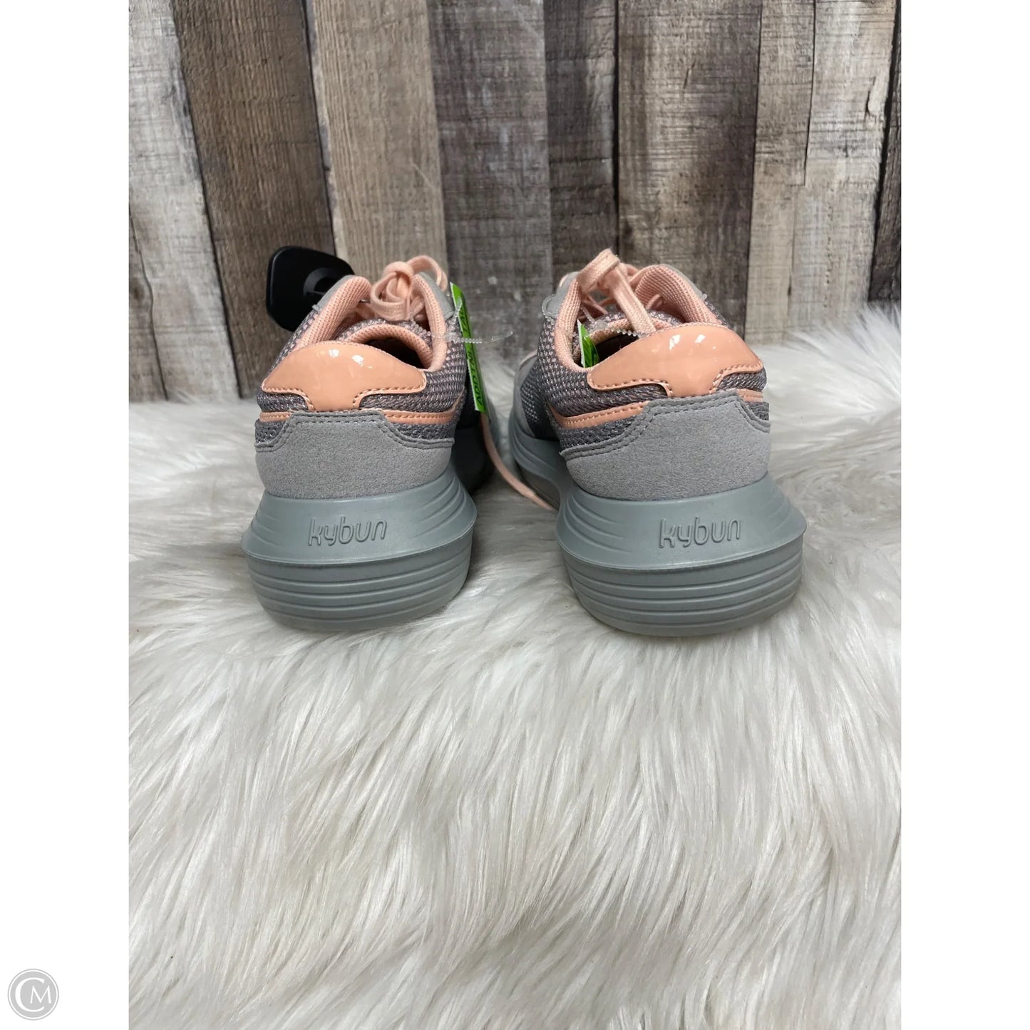 Shoes Athletic By Cmb In Grey, Size: 8