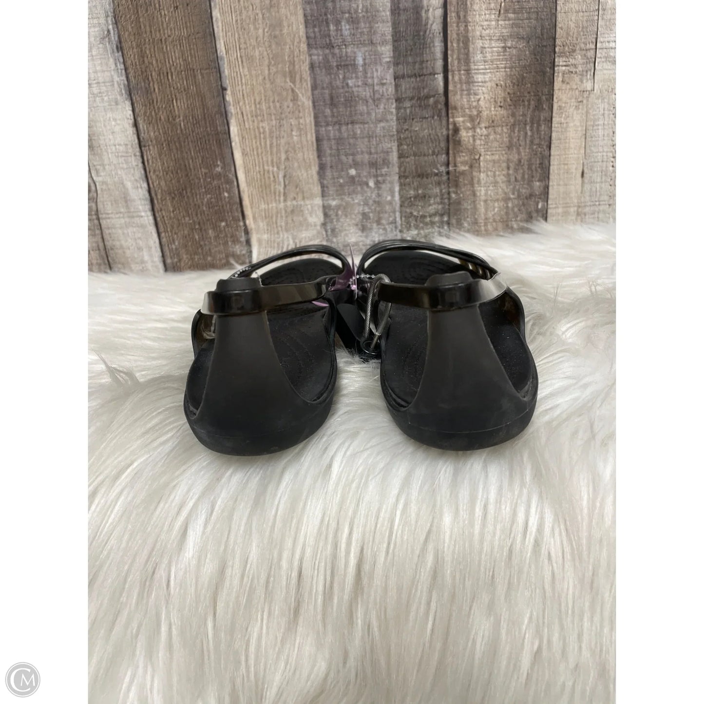 Sandals Flats By Crocs In Black, Size: 9