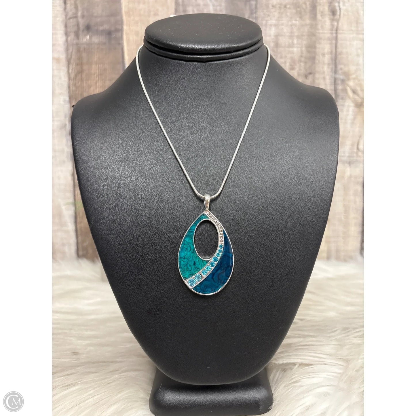 Necklace Set By Cme