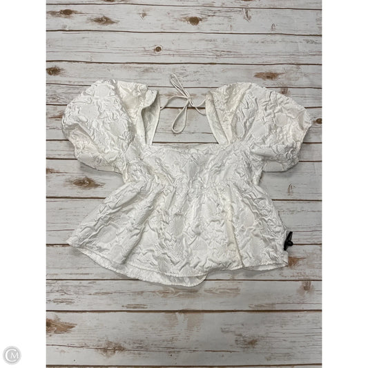 Top Short Sleeve By Divided In White, Size: M