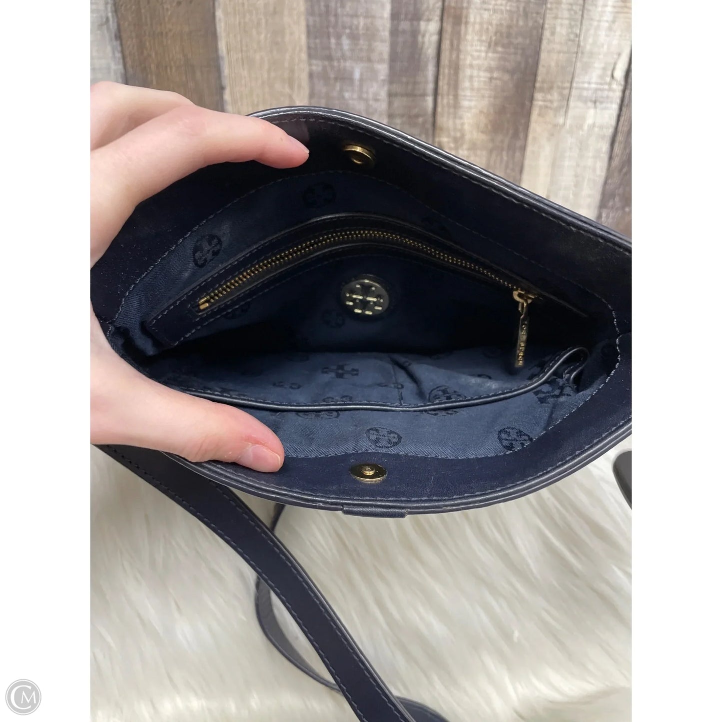 Crossbody Designer By Tory Burch, Size: Large