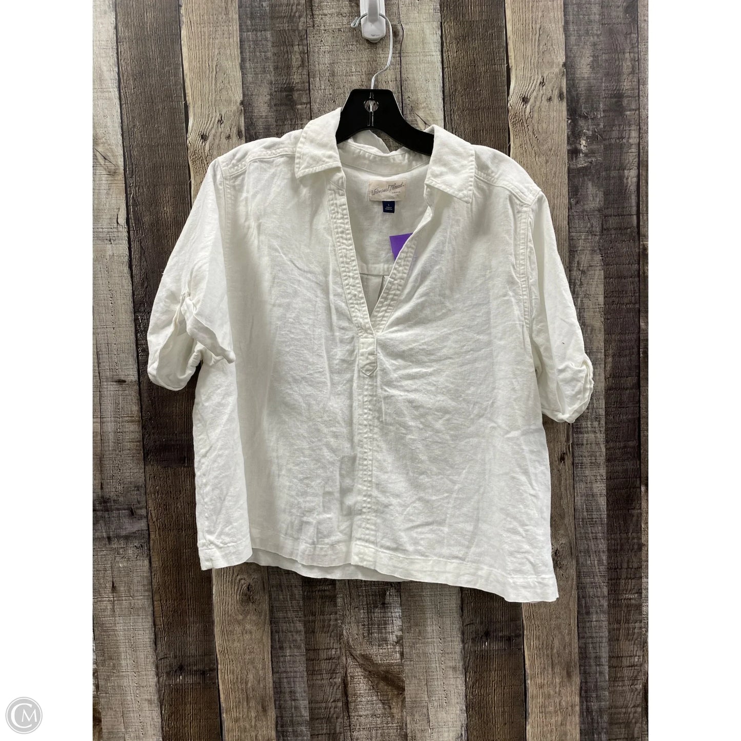 Top Short Sleeve By Universal Thread In White, Size: L