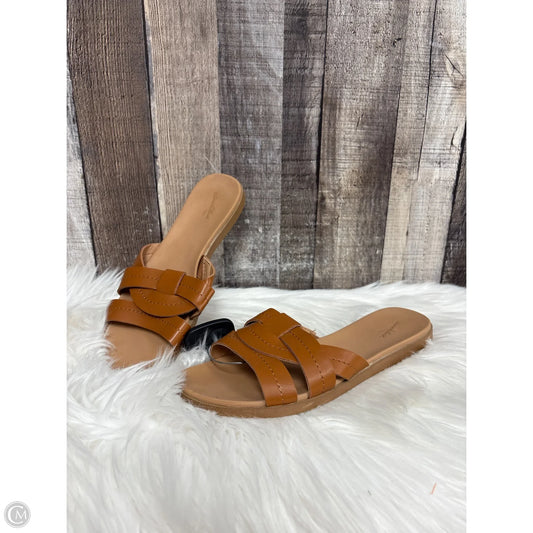 Sandals Flats By Universal Thread In Brown, Size: 7.5