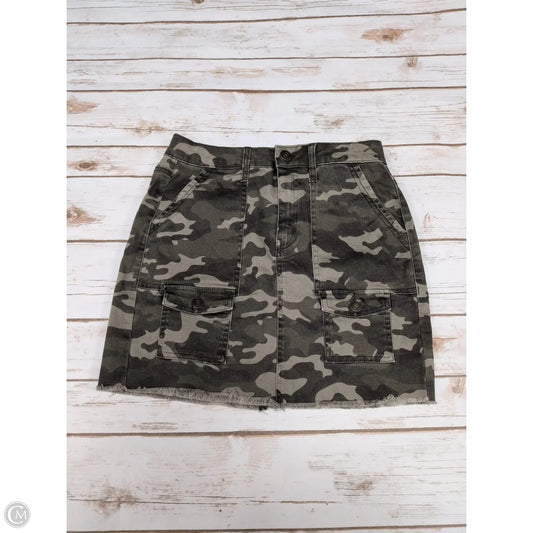 Skirt Mini & Short By So In Camouflage Print, Size: 6