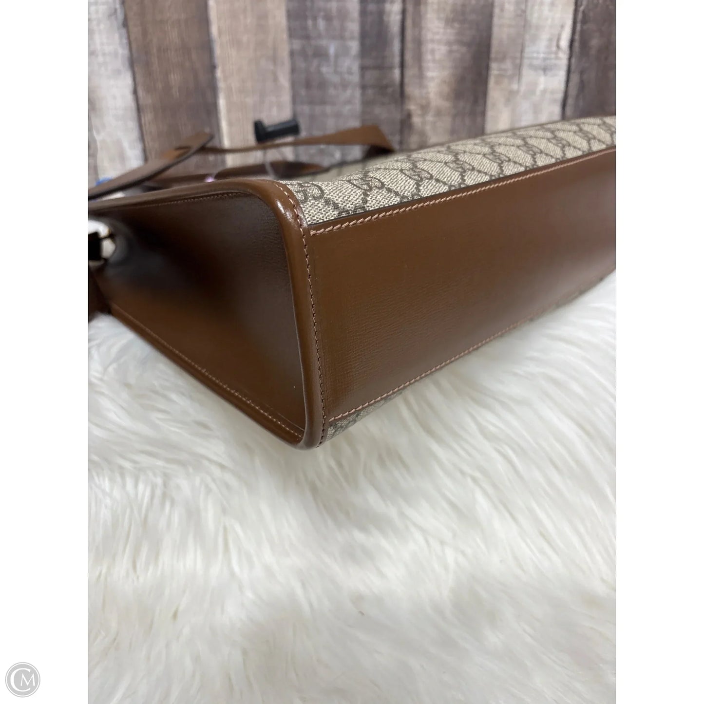 Tote Luxury Designer By Gucci, Size: Large