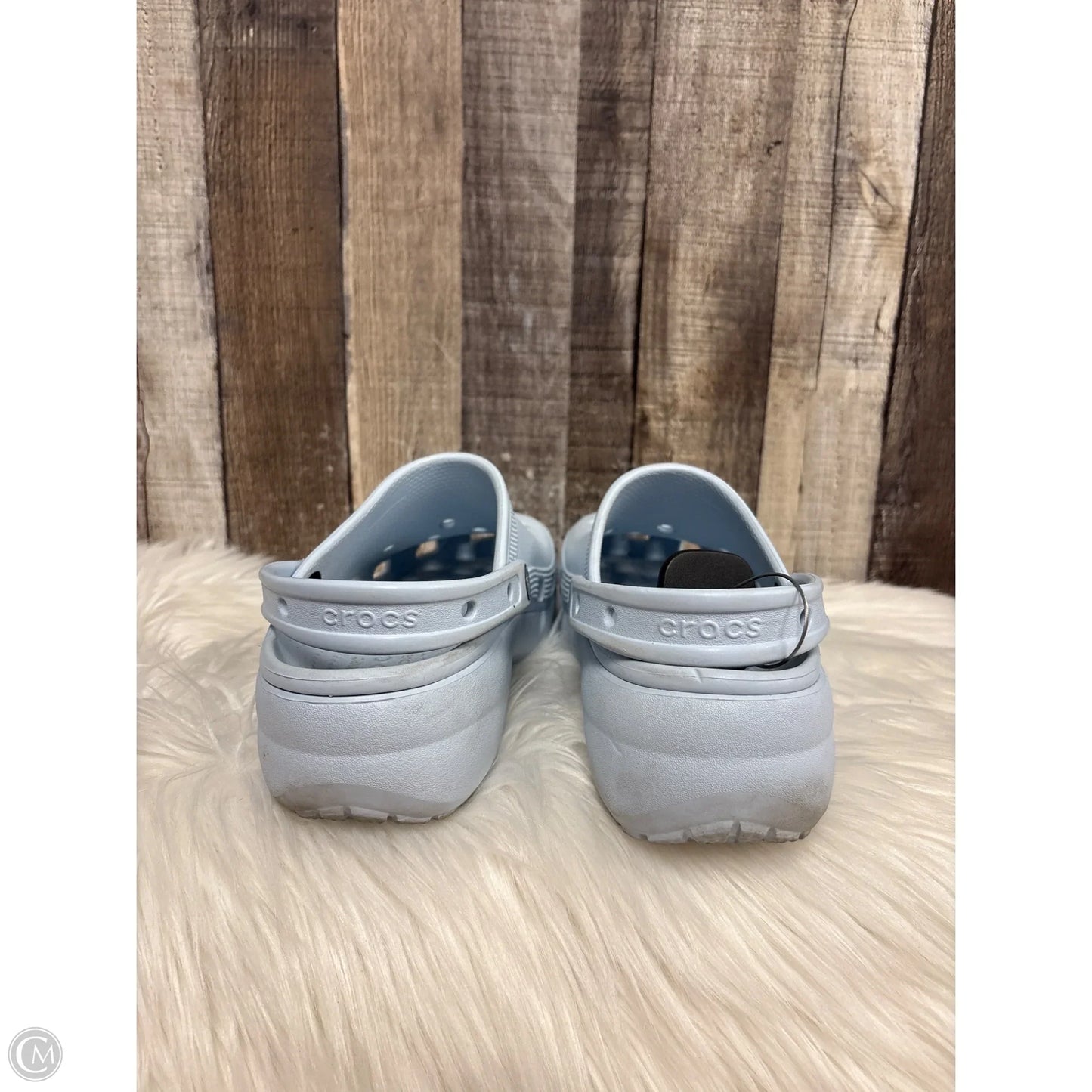 Shoes Flats By Crocs In Blue, Size: 9