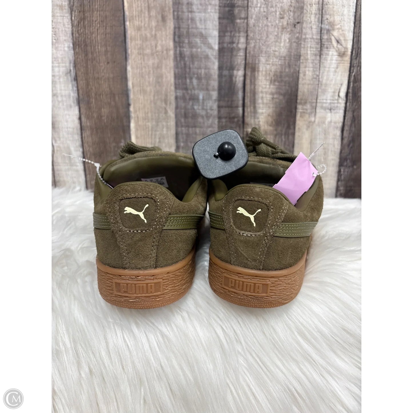 Shoes Athletic By Puma In Green, Size: 10