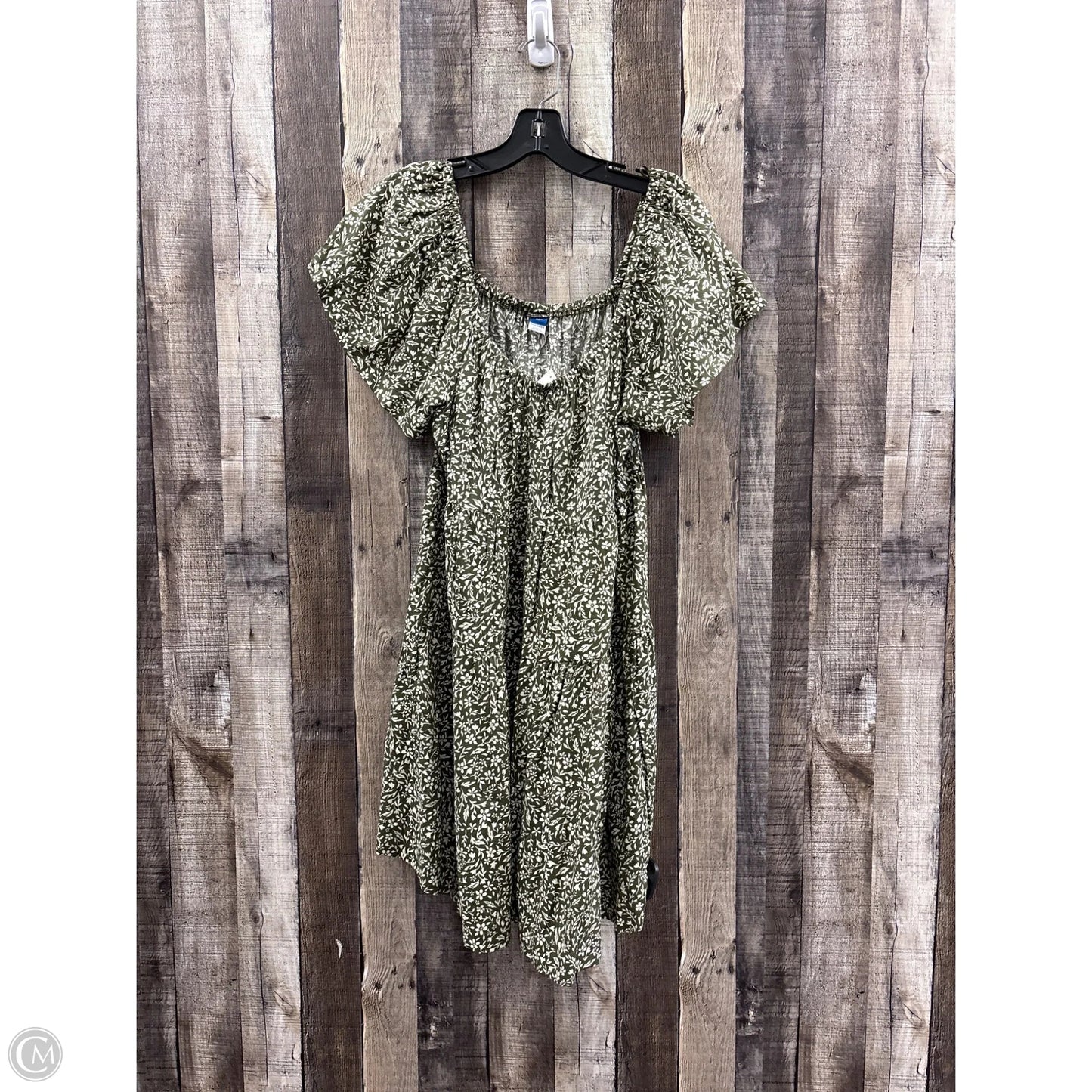 Dress Casual Short By Old Navy In Green, Size: M
