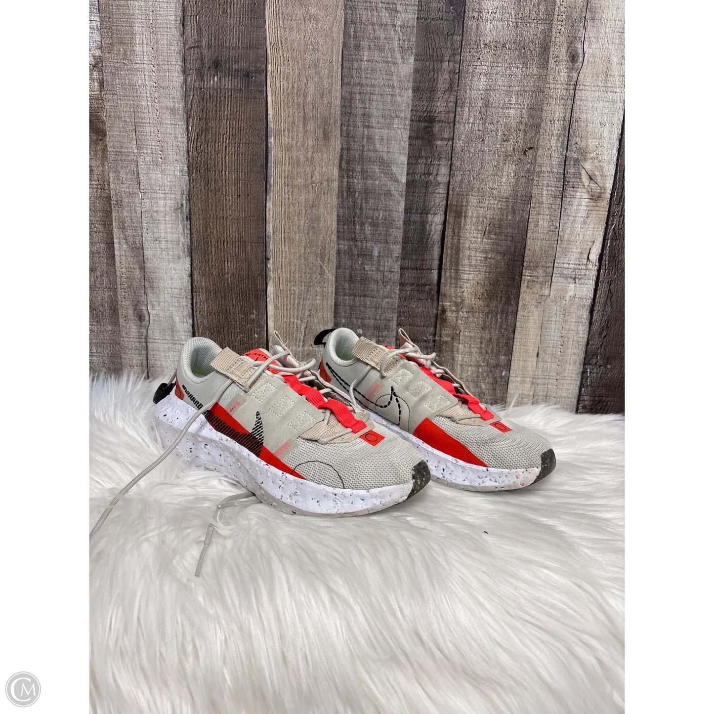 Shoes Athletic By Nike In Beige, Size: 7.5