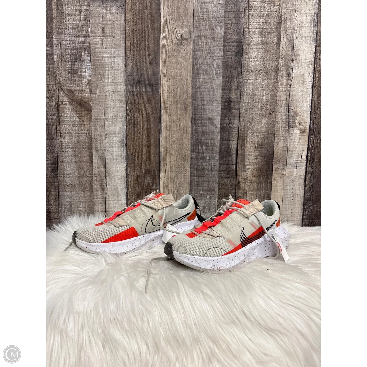 Shoes Athletic By Nike In Beige, Size: 7.5