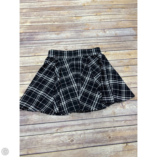 Skirt Mini & Short By Cme In Plaid Pattern, Size: M