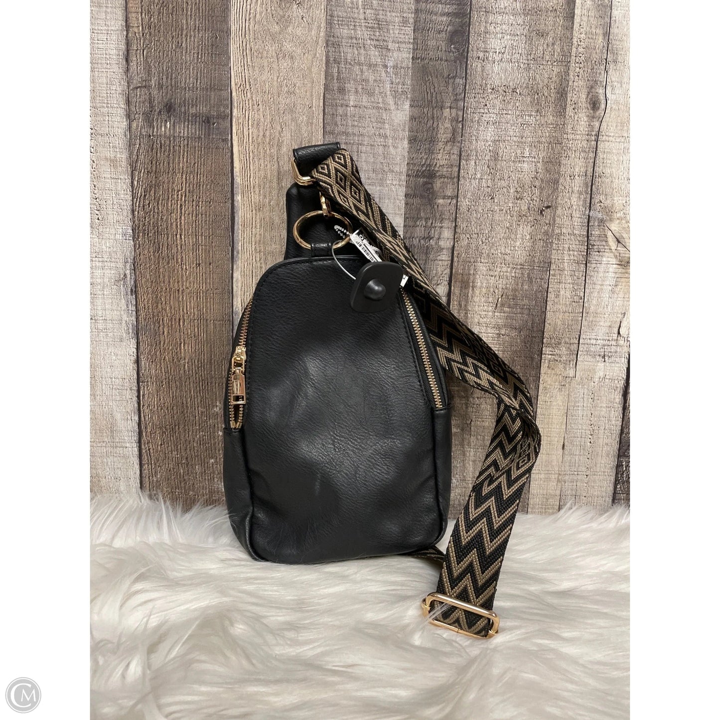 Crossbody By Cme, Size: Medium