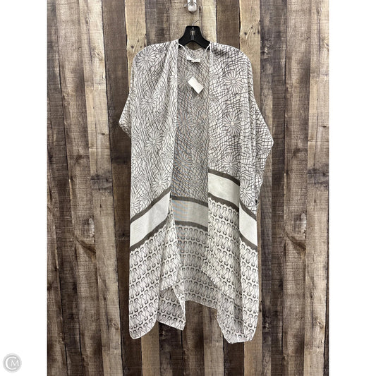 Kimono By Woven Heart In Grey & White, Size: Osfm