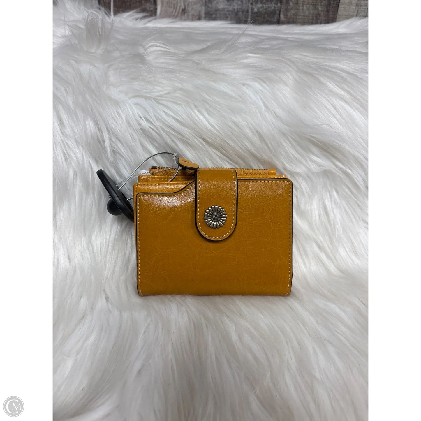 Wallet By Cmf, Size: Small