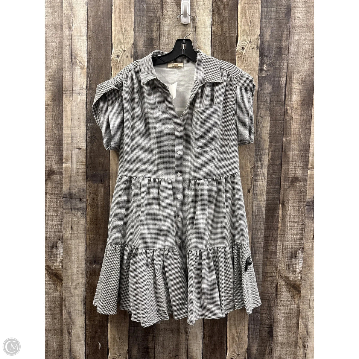 Dress Casual Short By Elan In Checkered Pattern, Size: S