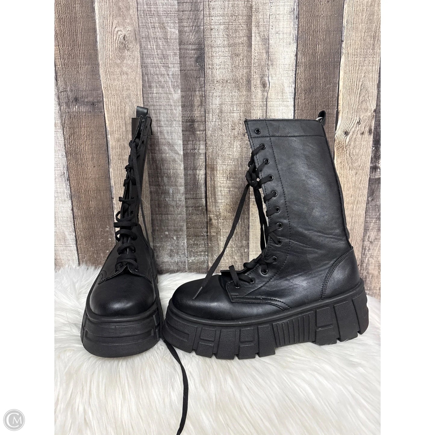 Boots Mid-calf Heels By Cmf In Black, Size: 10