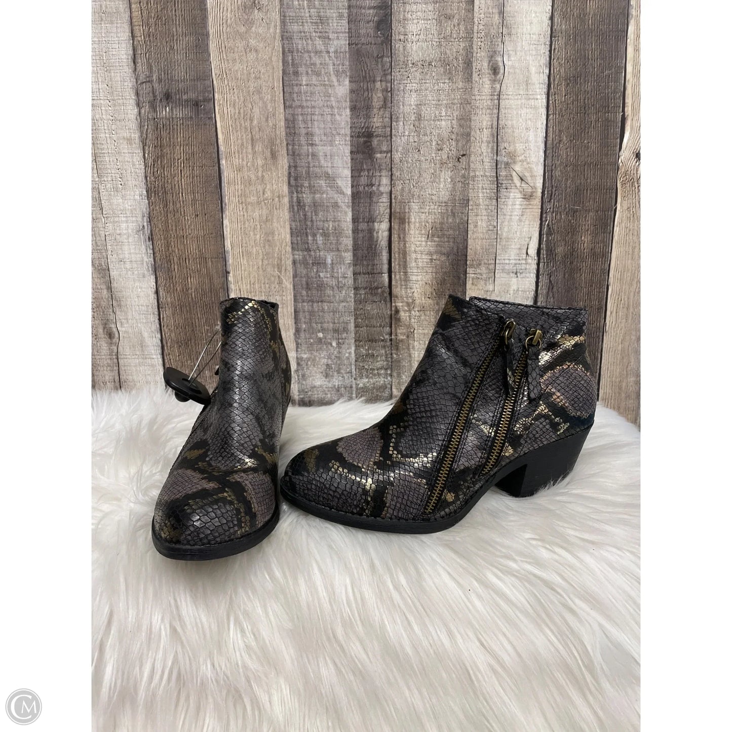 Boots Ankle Heels By Muk Luks In Snakeskin Print, Size: 8
