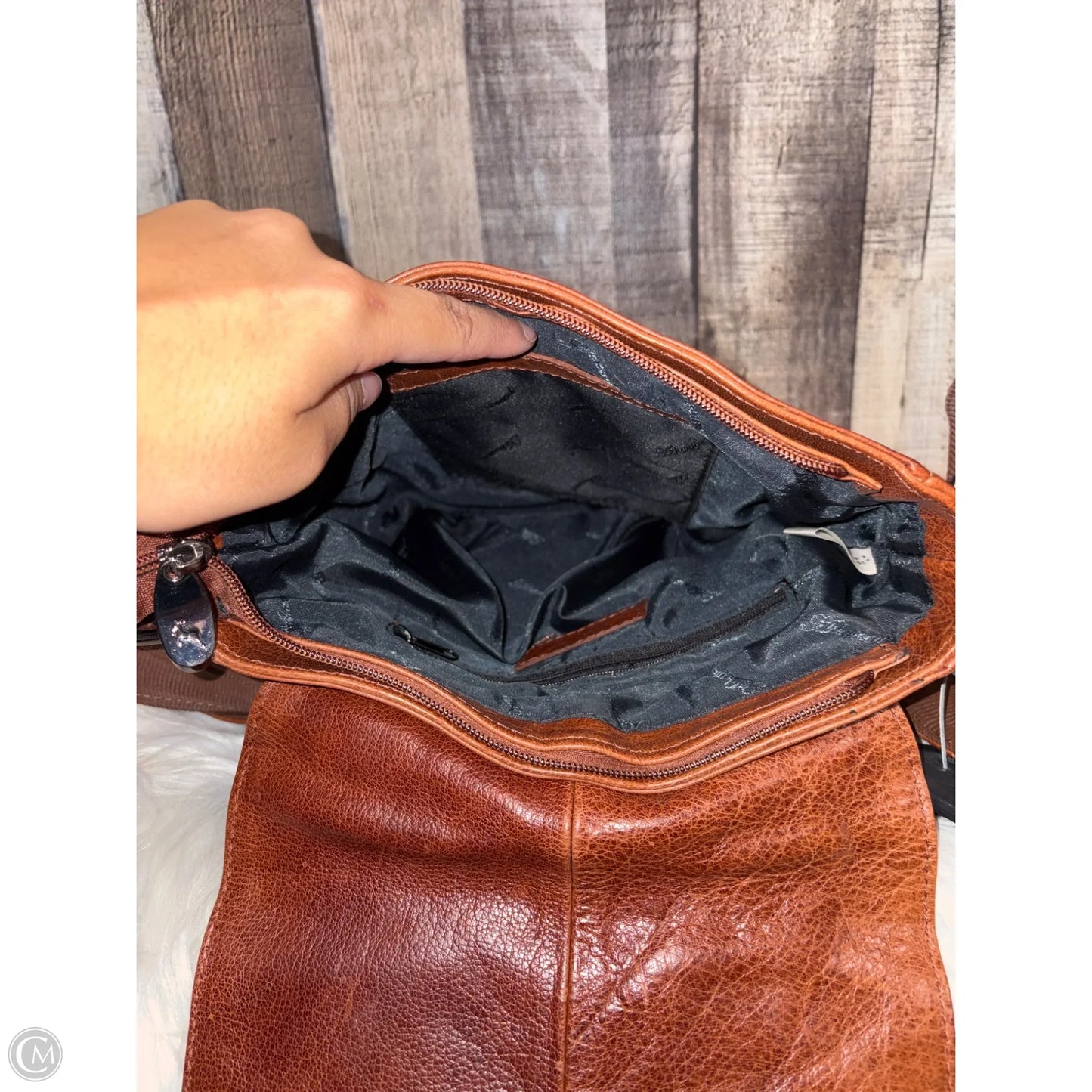Crossbody Leather By Cme, Size: Medium