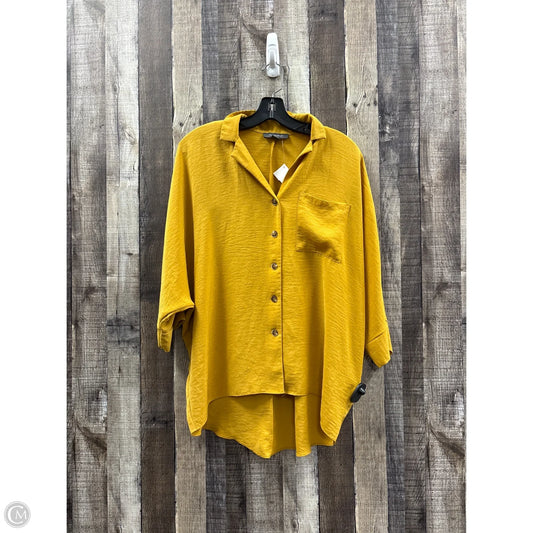 Top Short Sleeve By Primark In Yellow, Size: S