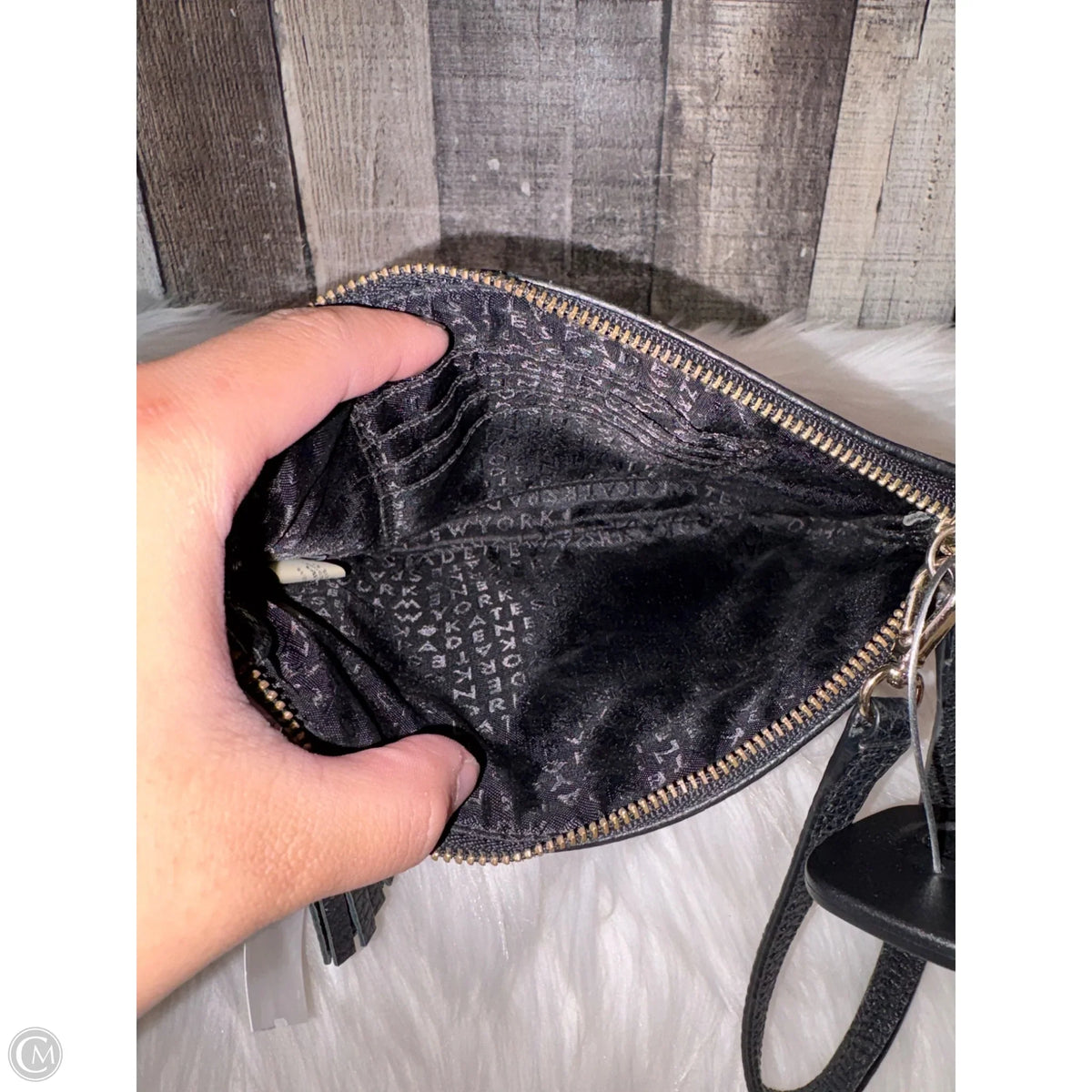 Wristlet Designer By Kate Spade, Size: Medium