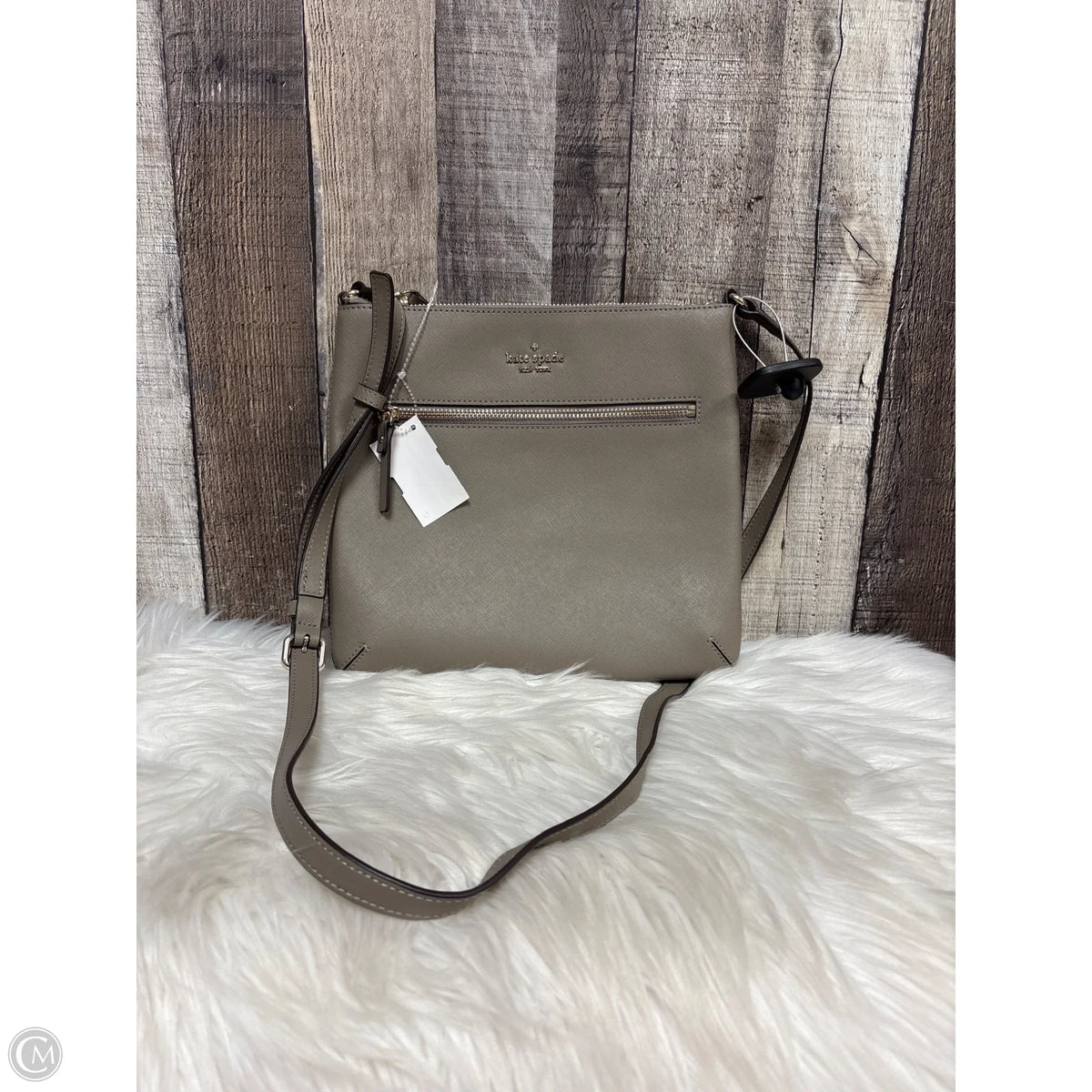 Crossbody Designer By Kate Spade, Size: Large