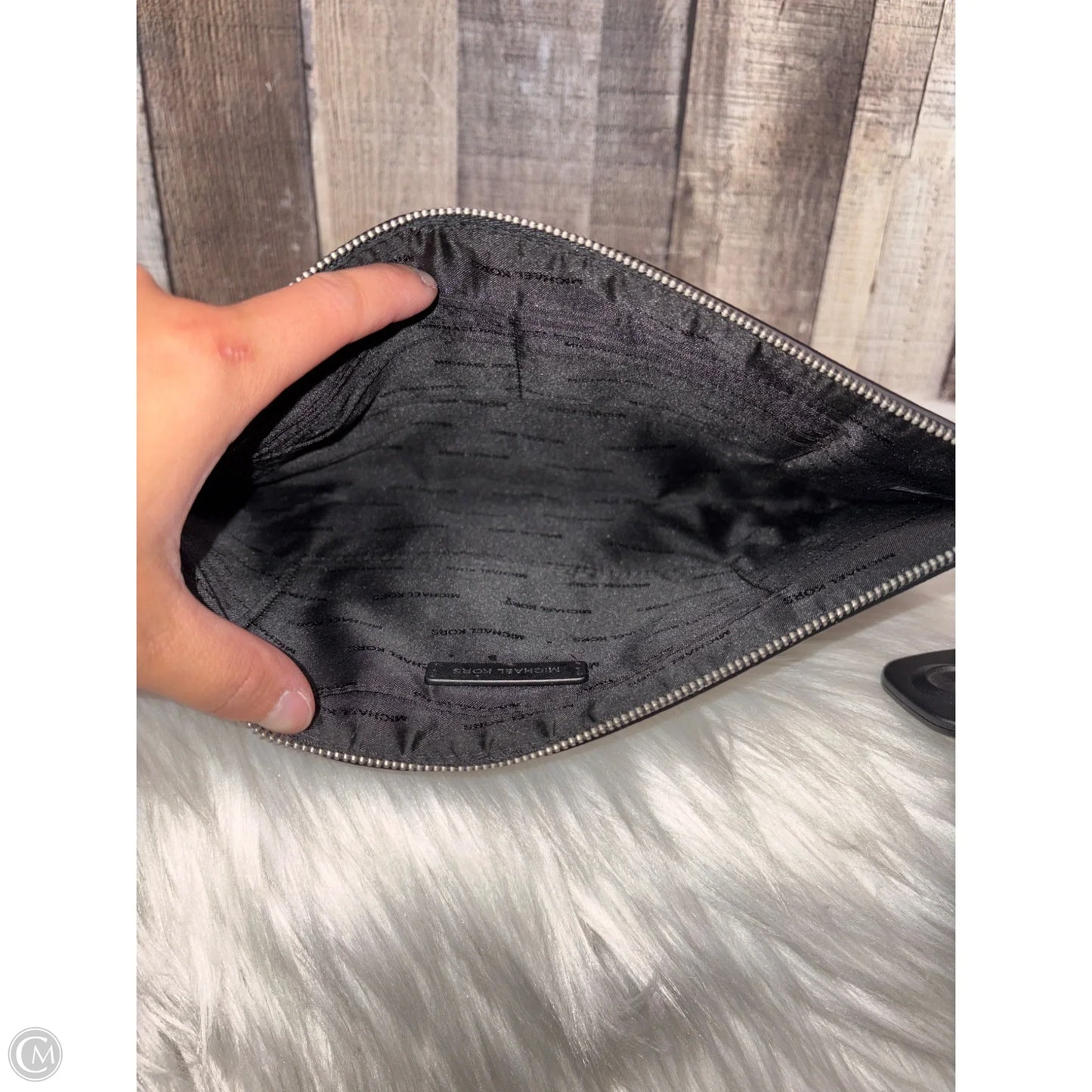 Clutch Designer By Michael Kors, Size: Large