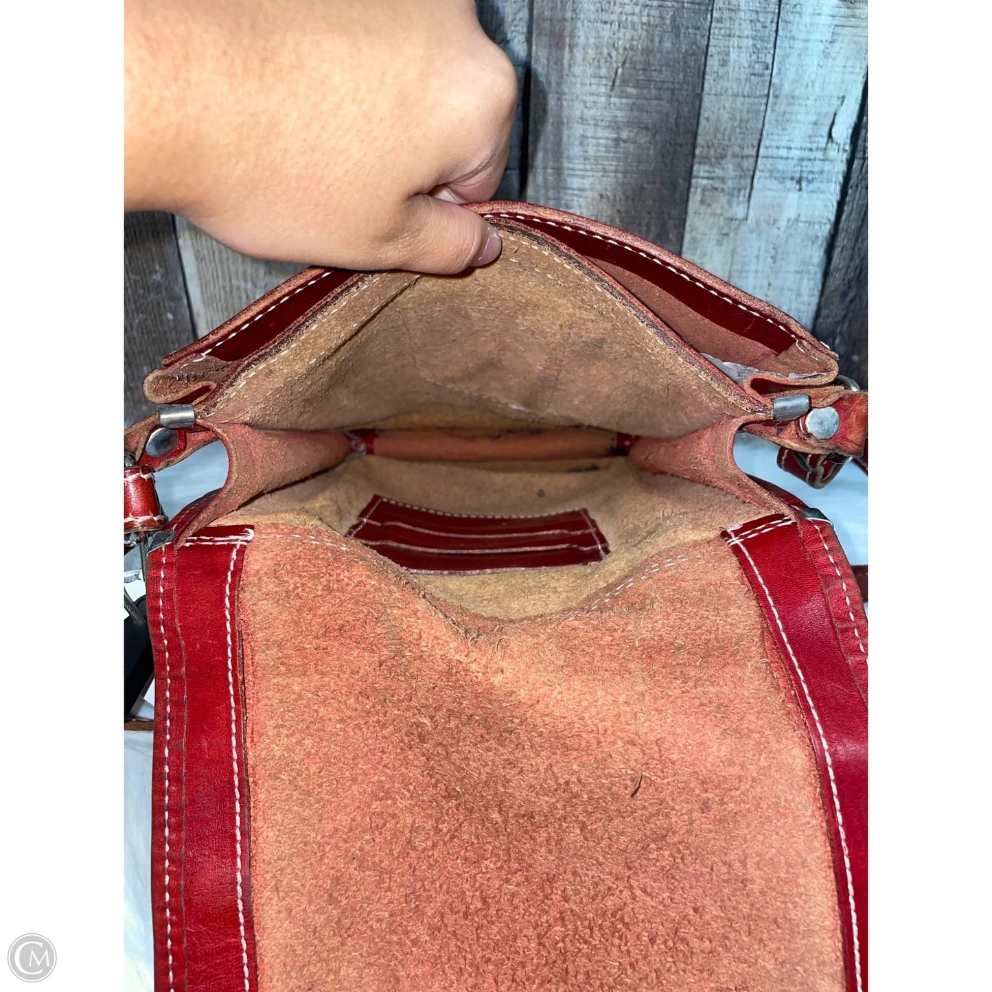 Crossbody Leather By Clothes Mentor, Size: Large