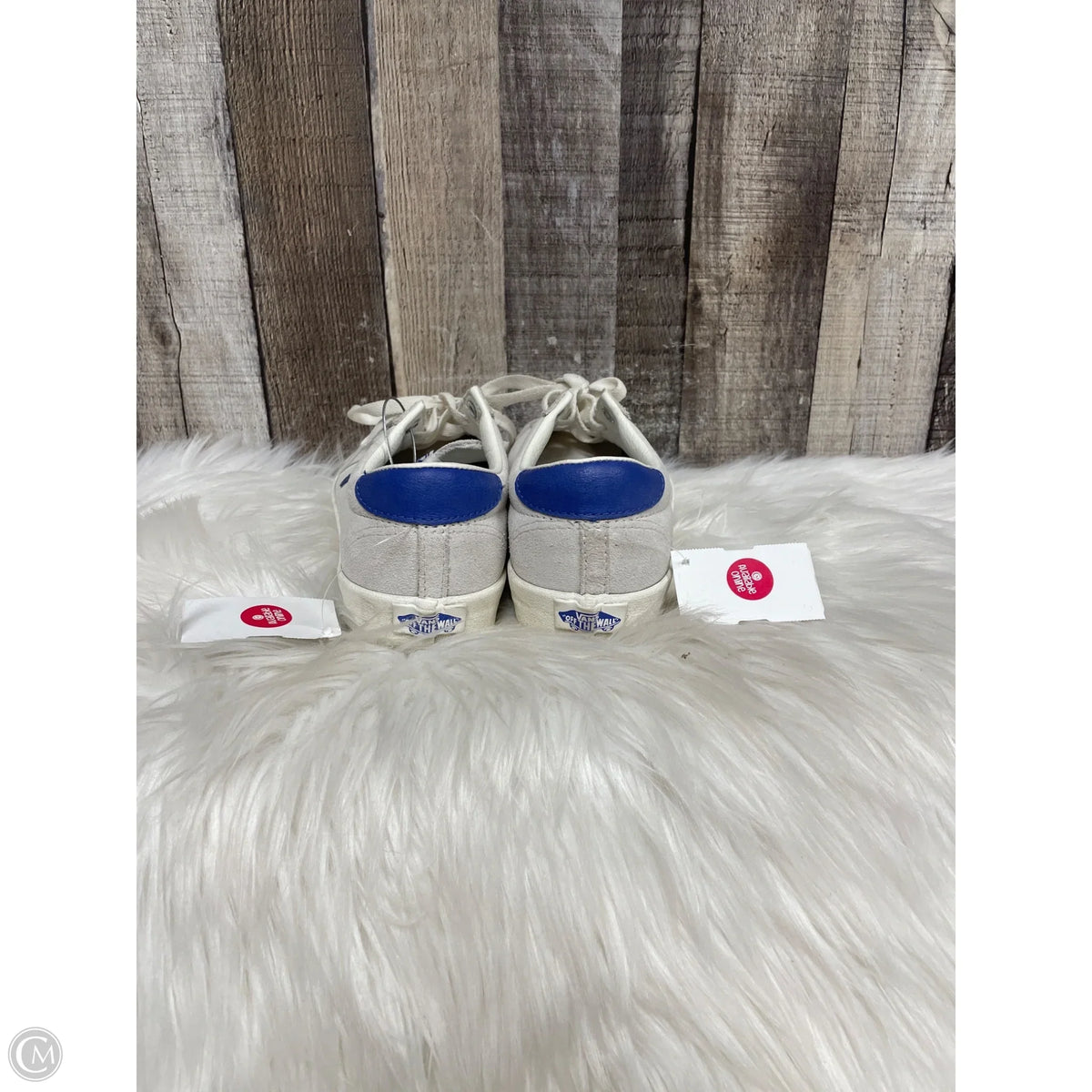 Shoes Sneakers By Vans In White, Size: 7.5