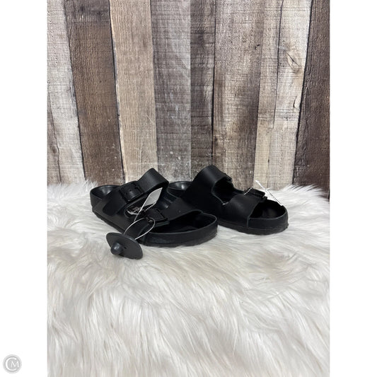 Sandals Flats By Birkenstock In Black, Size: 5