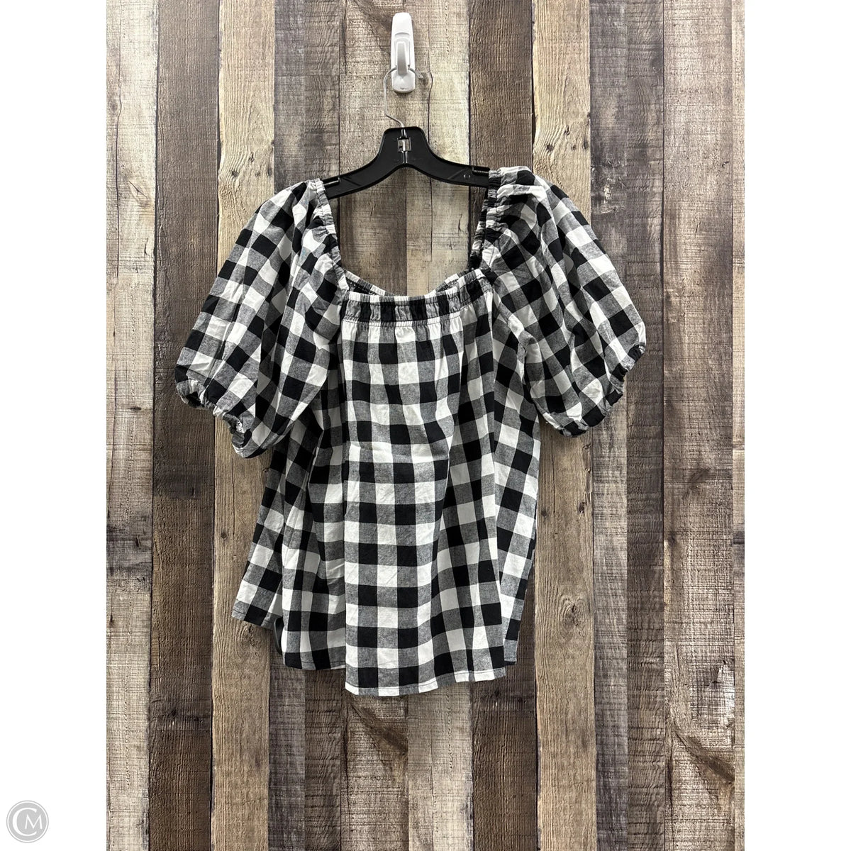 Top Short Sleeve By Easel In Checkered Pattern, Size: L