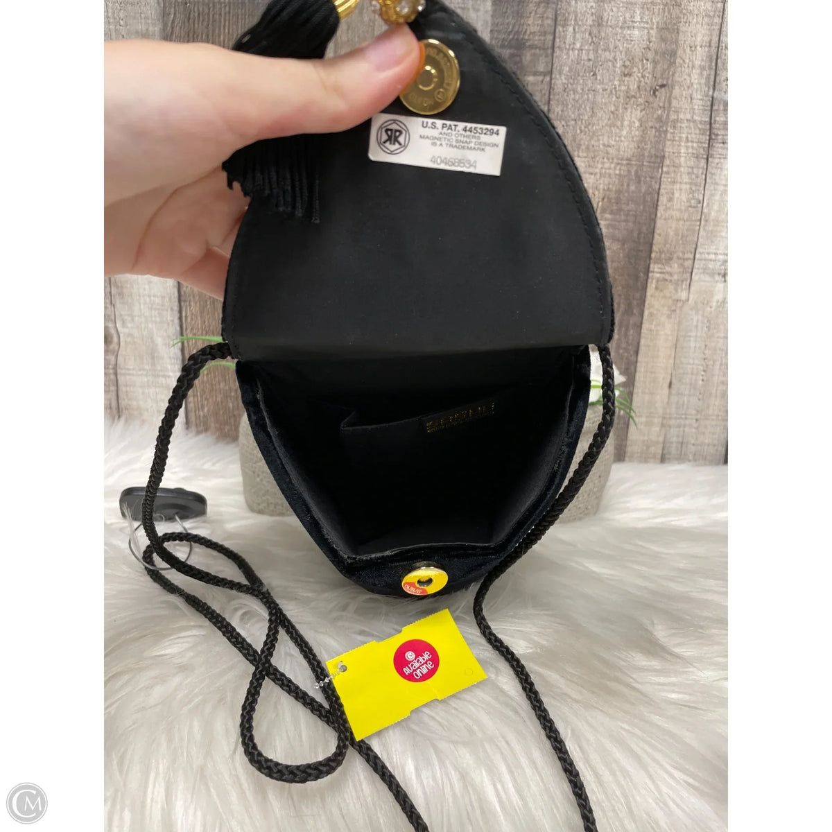 Crossbody By Cme, Size: Medium