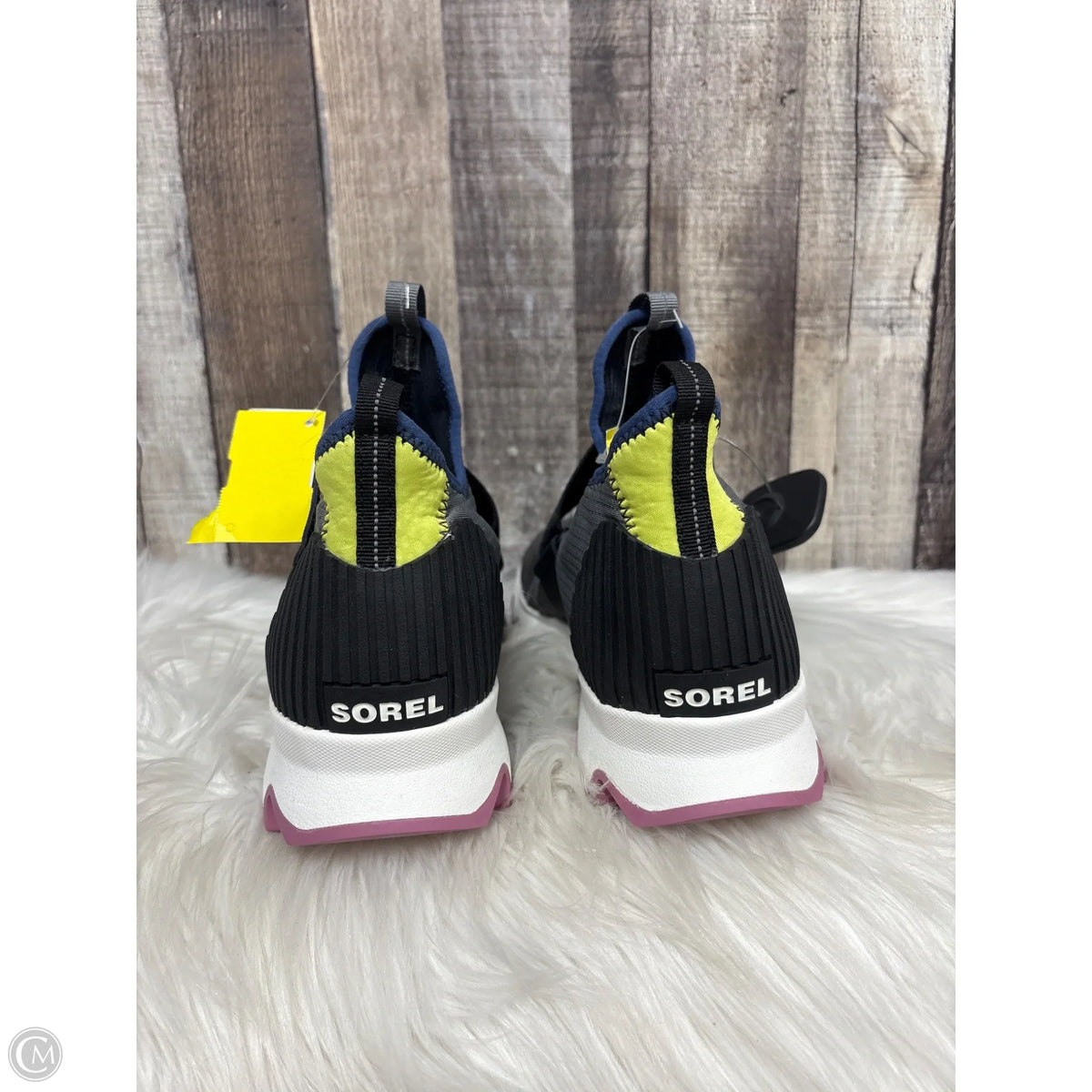 Shoes Athletic By Sorel In Grey, Size: 11