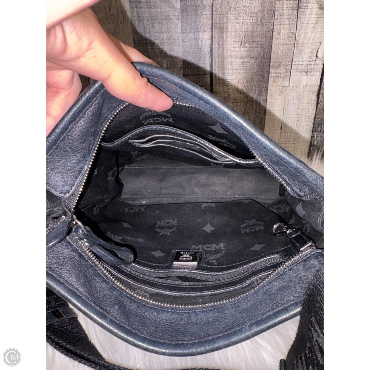 Crossbody Luxury Designer By Mcm, Size: Large