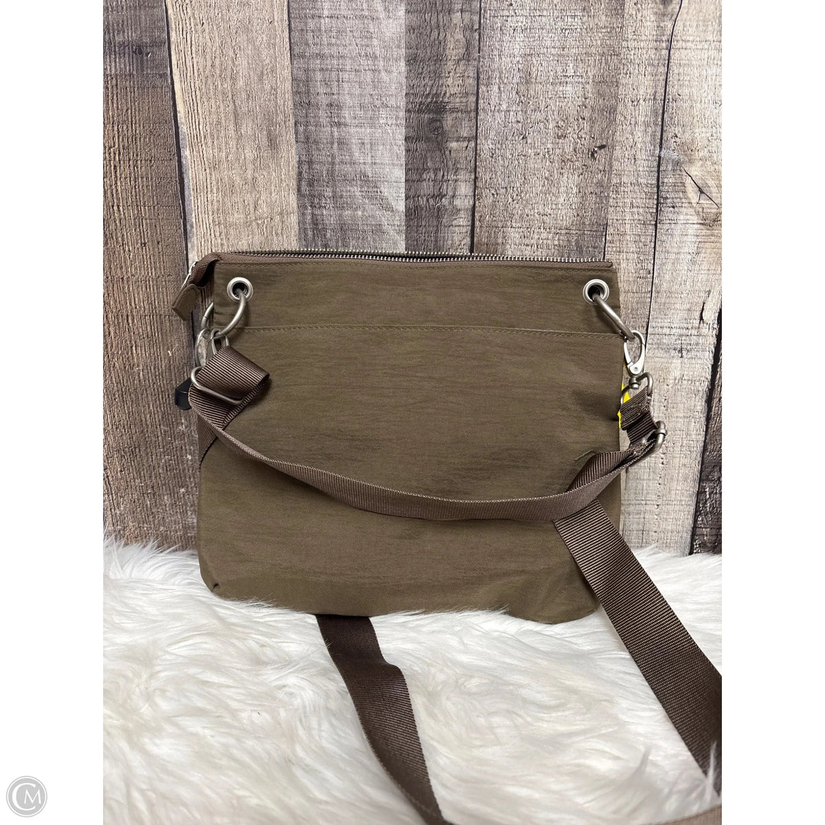 Crossbody By Baggallini, Size: Medium