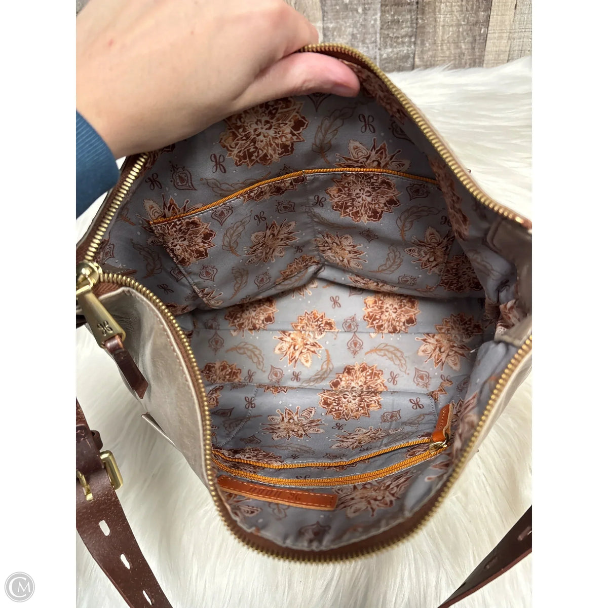 Handbag Leather By Hobo Intl, Size: Large