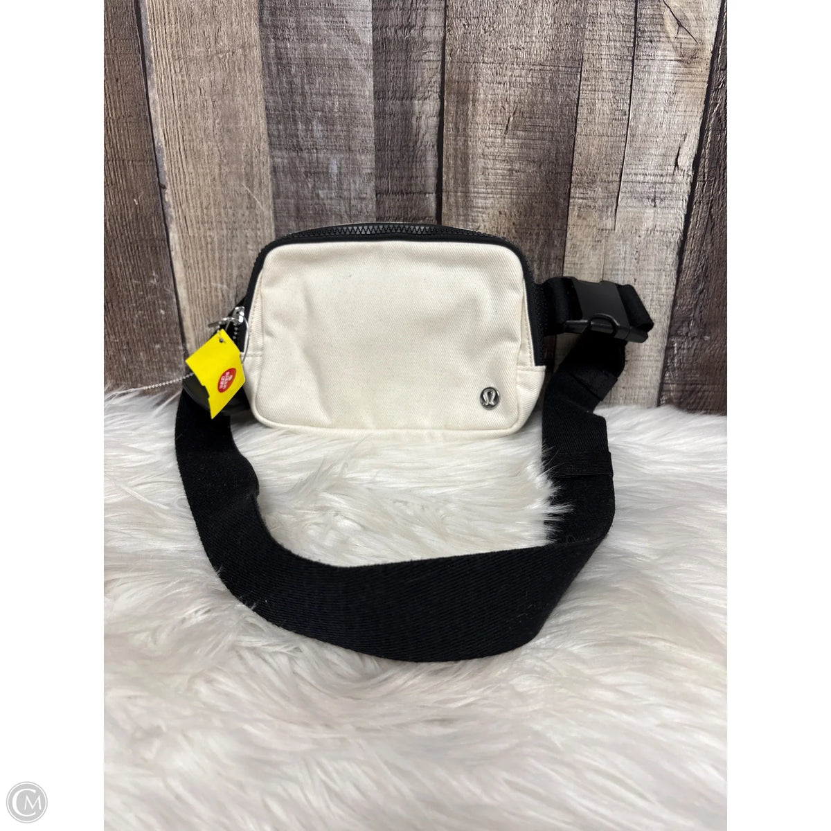 Belt Bag By Lululemon, Size: Medium