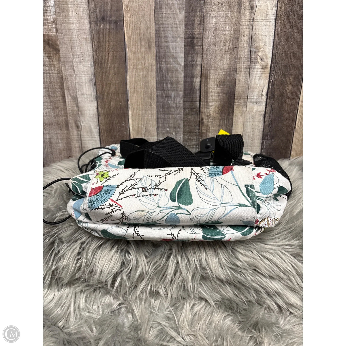 Tote By Kavu, Size: Medium