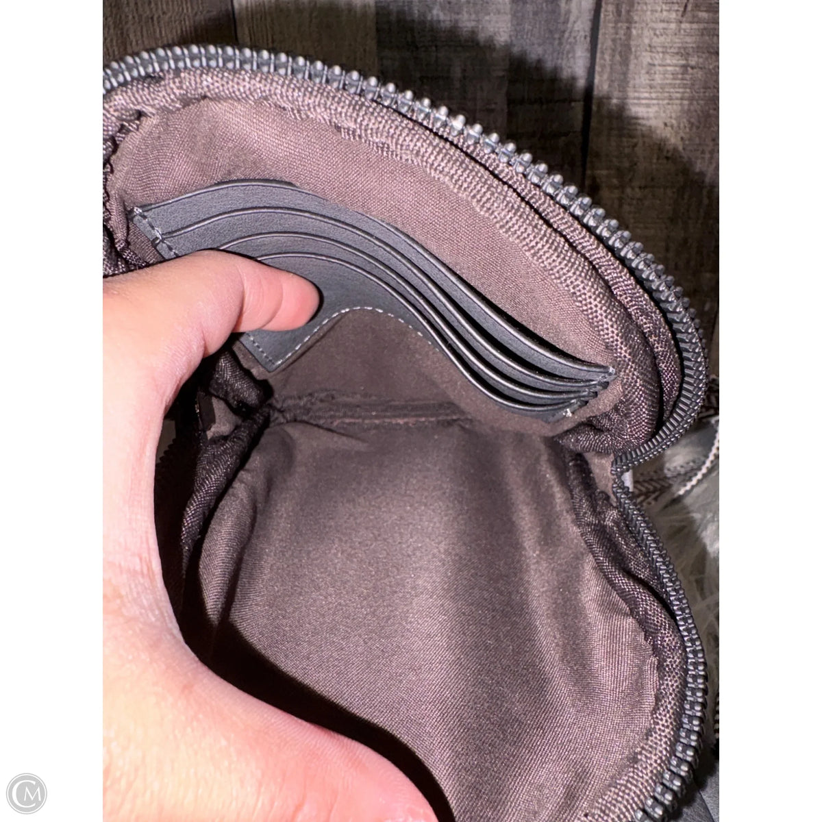 Crossbody By Cme, Size: Medium