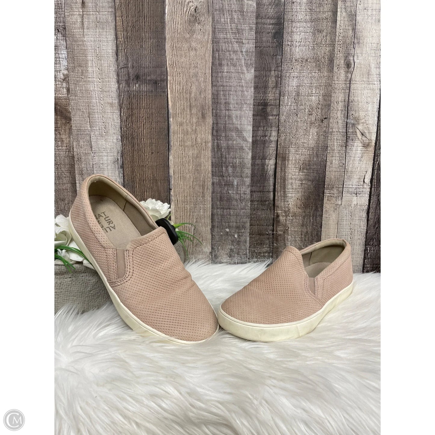 Shoes Flats By Naturalizer In Taupe, Size: 8.5