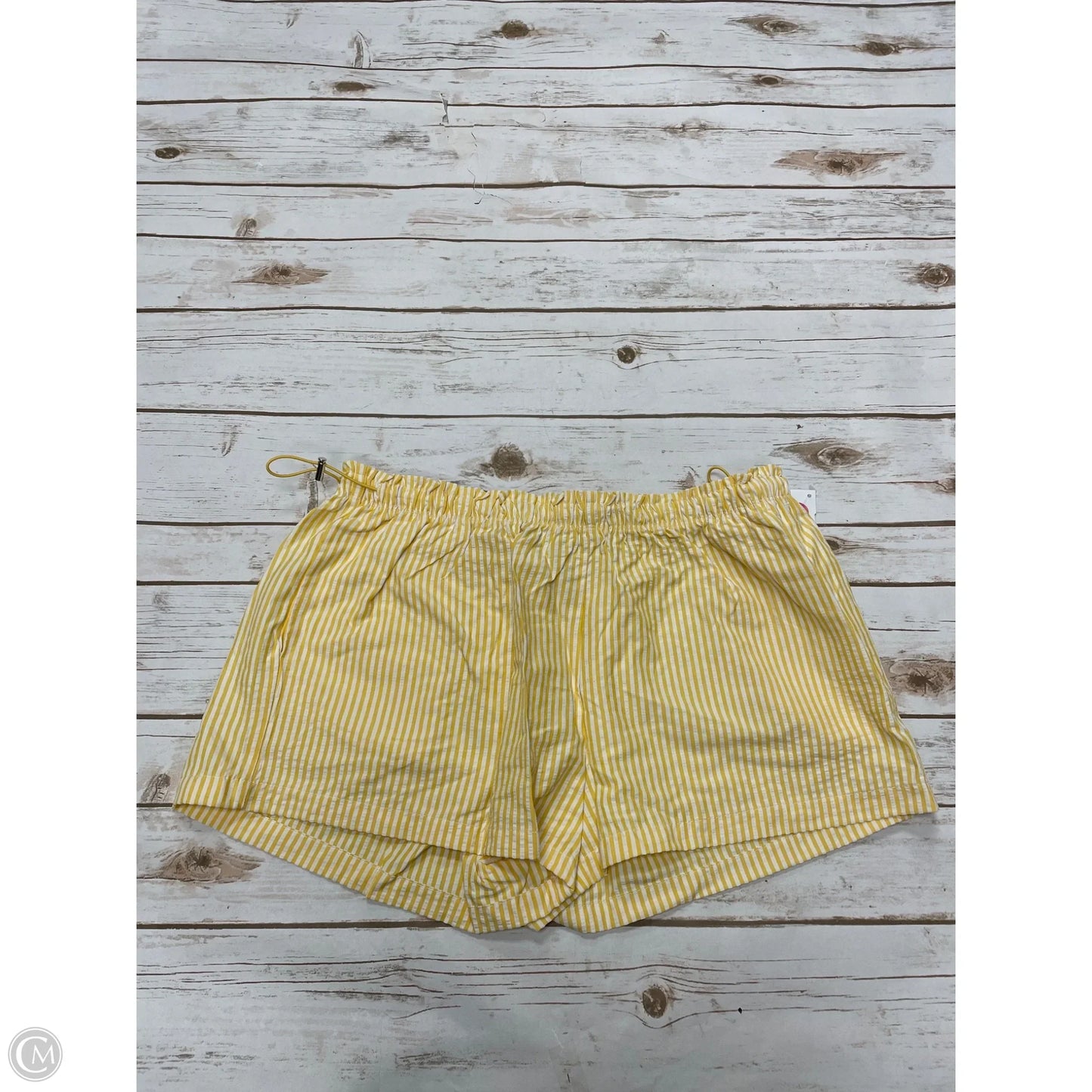 Shorts By No Boundaries In White & Yellow, Size: L